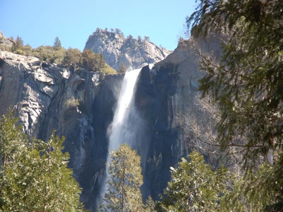 Résultat de recherche: Cascade à Yosémite