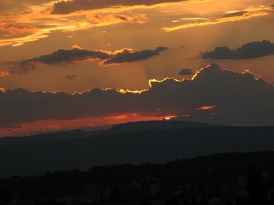 Résultat de recherche: Couché de soleil sur la dent de Rez