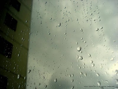 Œuvre de EinKurogane: The rain is coming for us.