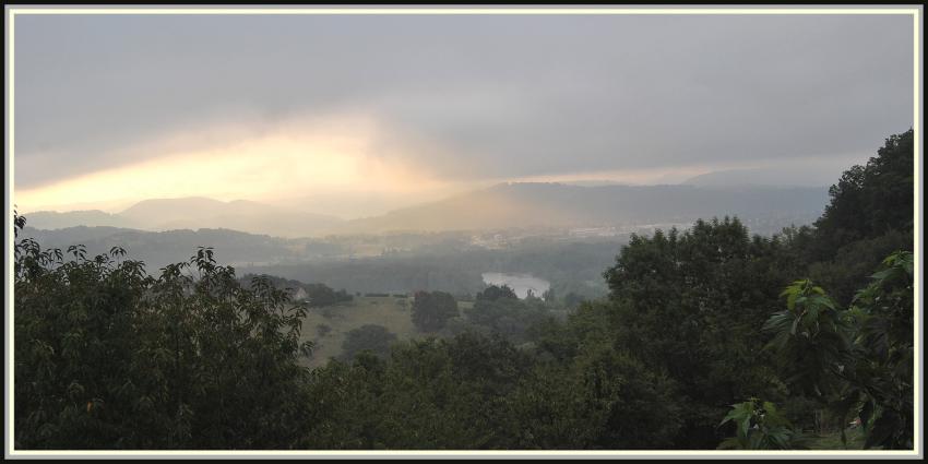Orage dans la vallée de la Dordogne