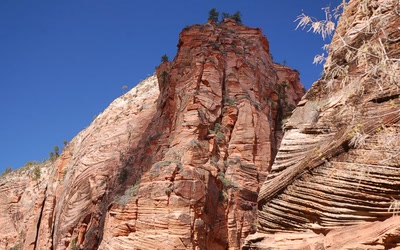 Résultat de recherche: dessins de roches