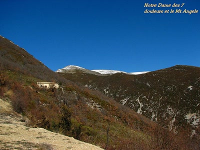 Résultat de recherche: ND des 7 douleurs