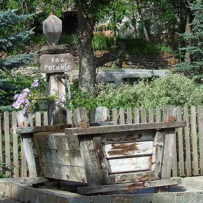 Œuvre de clau: Eau potable