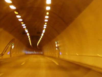 Résultat de recherche: le tunel du caylar