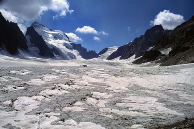 Œuvre de danque: Le glacier blanc, la barre des Ecrins.