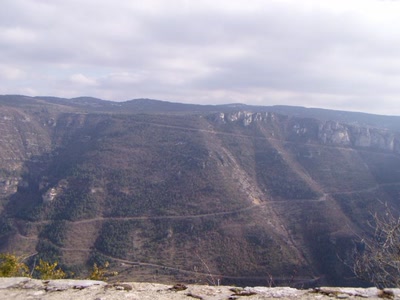 Résultat de recherche: vers les vignes