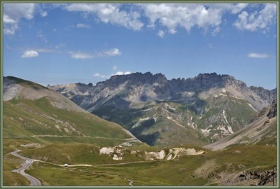 Œuvre de danque: Sur la route du col du Galibier.