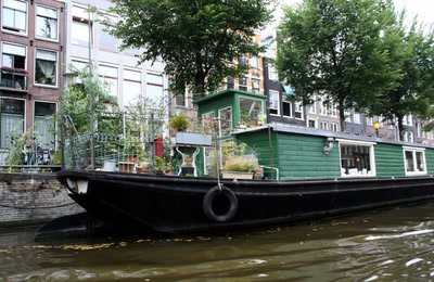 Résultat de recherche: Amsterdam (37) Maison flottante et jardin