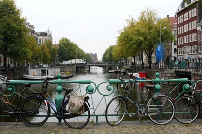 Résultat de recherche: Amsterdam (47) Vélos, ponts et canal