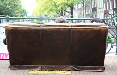 Résultat de recherche: Amsterdam (53) Vieux canapé