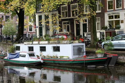 Résultat de recherche: Amsterdam (84) Habitation et annexe...