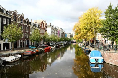 Résultat de recherche: Amsterdam (88) Belle lumière