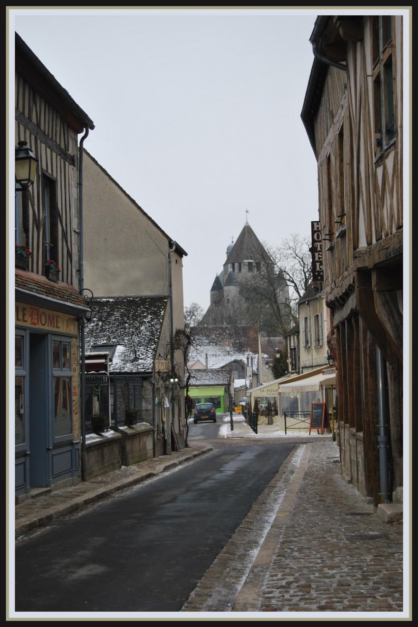 Rue de Provins (77)