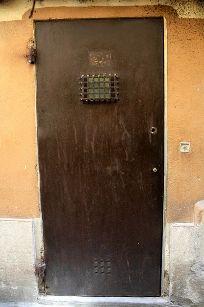 Résultat de recherche: Portes (10) : Porte burqa ...