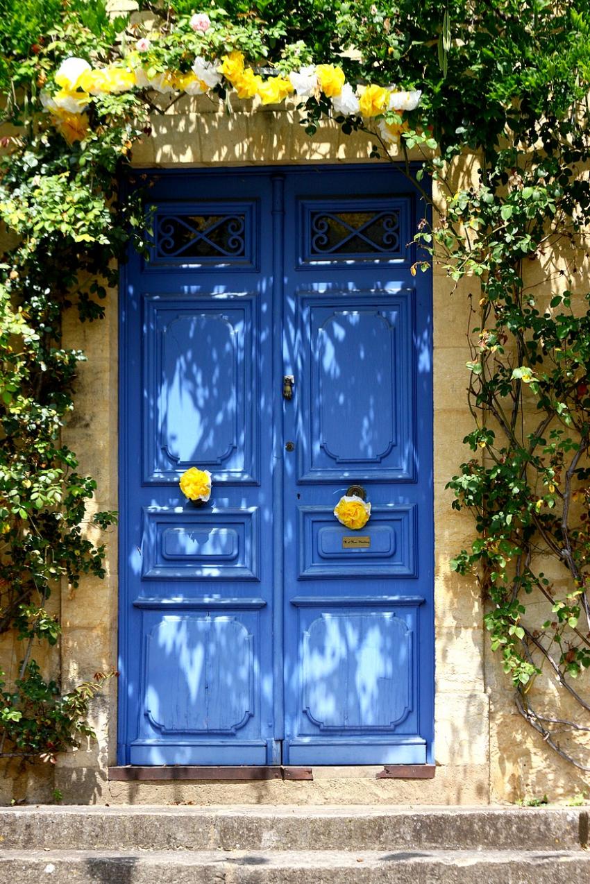 Portes (27) :  Dans le Périgord, à Montignac (4)
