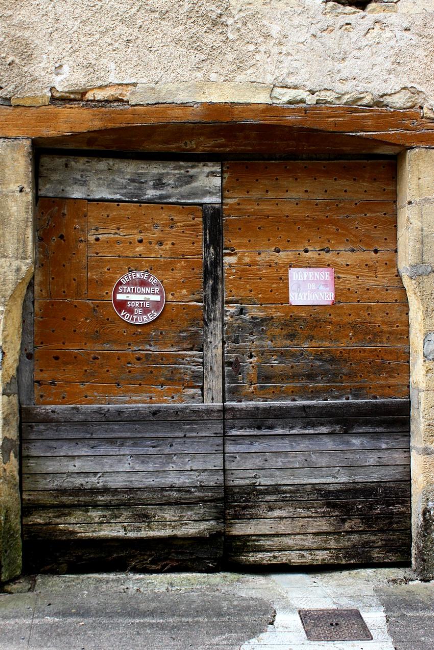 Portes (31) :  Dans le Périgord, à Montignac (8)