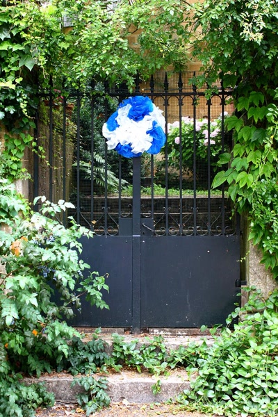 Résultat de recherche: Portes (33) :  Dans le Périgord, à Montignac (10)