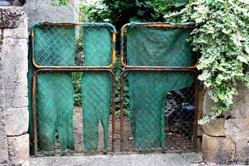 Portes (37) :  Dans le Périgord, à Montignac (14)