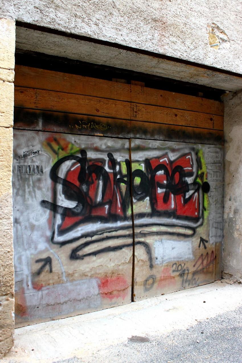 Portes (50) : Dans le Périgord, à Montignac (27)