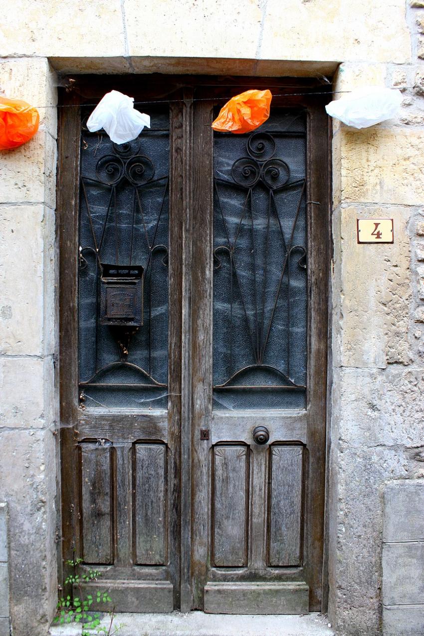 Portes (55) :  Dans le Périgord, à Montignac (32)