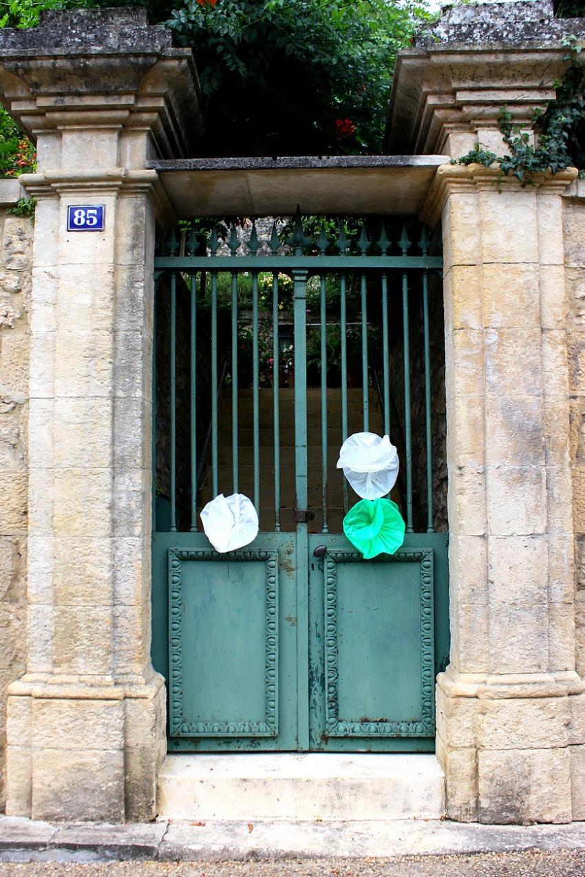 Portes (64) :  Dans le Périgord, à Montignac (41)