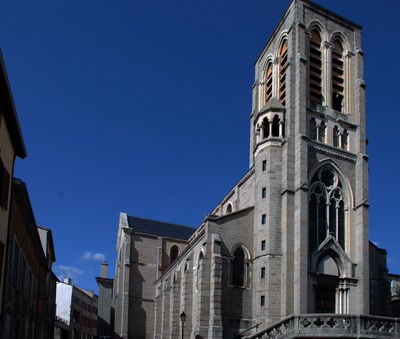 Résultat de recherche: Eglise st Pierre a Montbrison Loire 42