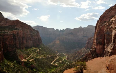 Résultat de recherche: légèrement sinueuse