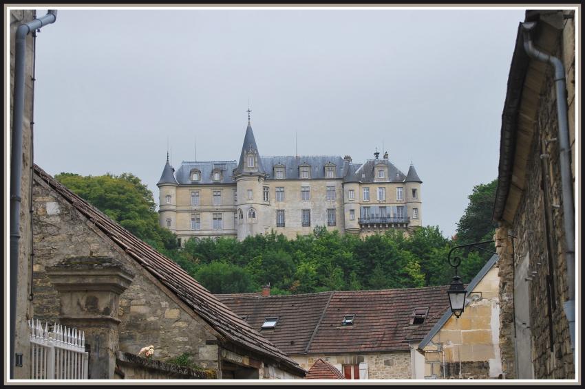 Cires les Mello (60) - Le chateau