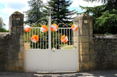 Résultat de recherche: Portes (150) : Dans le Périgord, à Montignac (127)