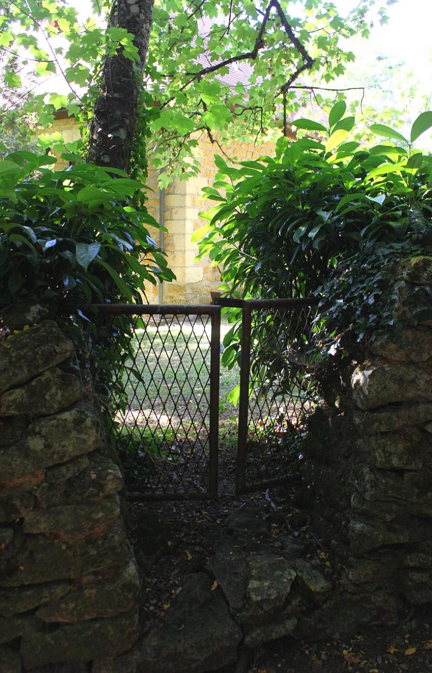 Portes (186) : Dans le Périgord à Montignac (163)