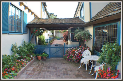 Résultat de recherche: Maison fleurie à Carmel (Californie)