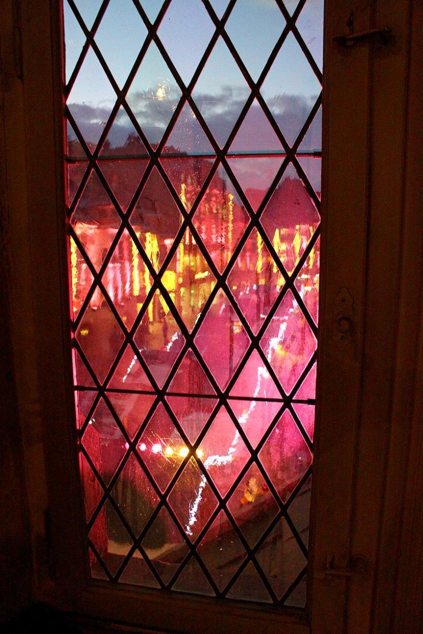 Le marché de Noël de Mulhouse à travers un vitrail