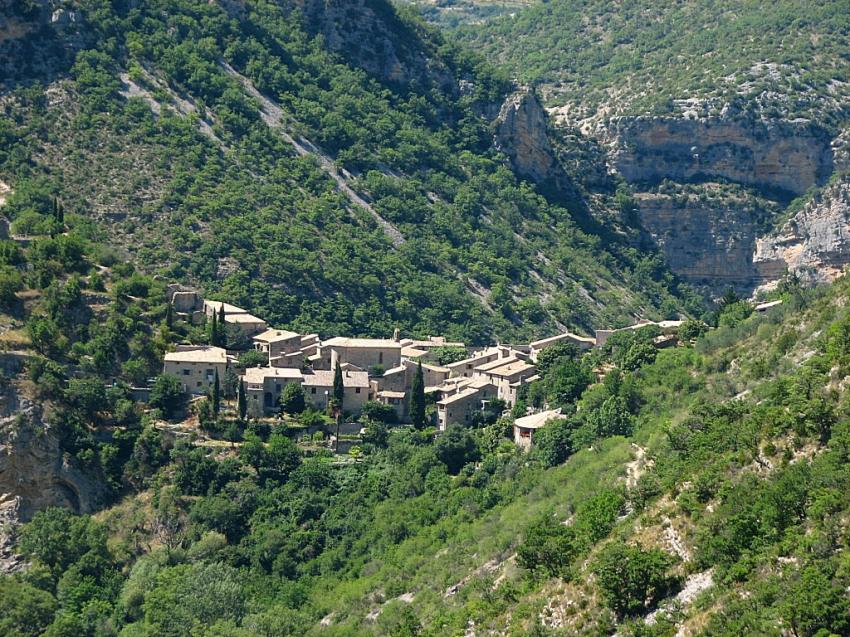 le village de St May 