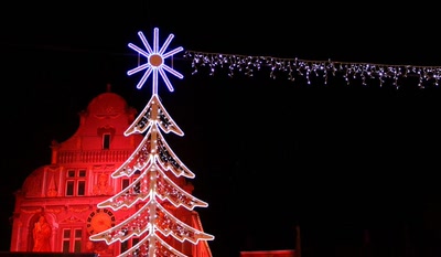 L'Hôtel de Ville et l'étoile