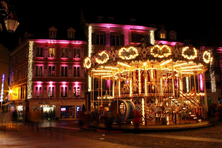 Le manège du marché de Noël 