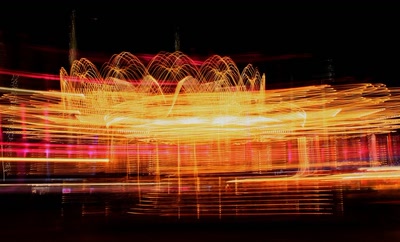 Œuvre de rami68: Il tourne... Et je bouge... De haut en bas... De d