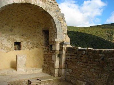 Résultat de recherche: Au sommet de la Colline St Marcel