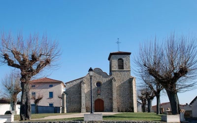 Résultat de recherche: eglise de saint agathe la bouteresse ;Loire 42