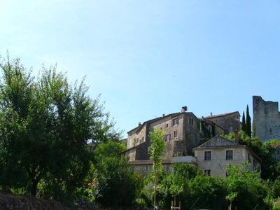 Résultat de recherche: village montclus