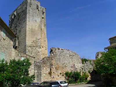 Résultat de recherche: chateau de rochegude