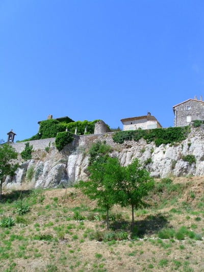 Résultat de recherche: village de lussan