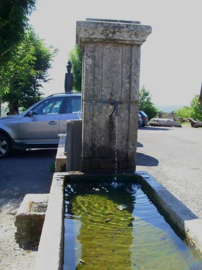 Résultat de recherche: tour d'aubeac