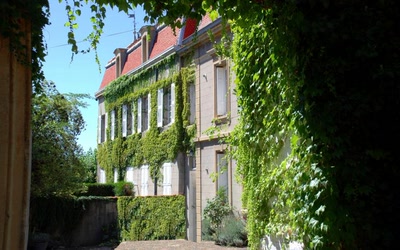 Résultat de recherche: chateau de la Merlée a st Just-st Rambert ,Loire 4