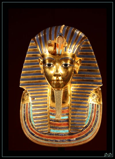 Résultat de recherche: TOUTANKHAMON.