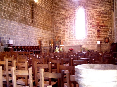 Résultat de recherche: eglice d'aubrac