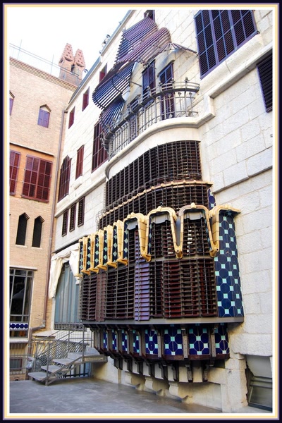 Barcelone - Palais Güell - Balcon