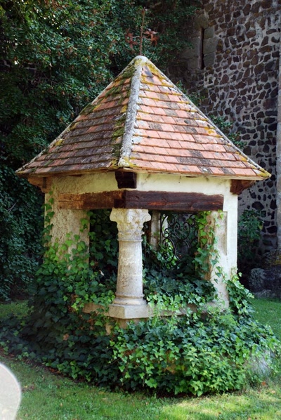 Œuvre de merlin42: chateau de chalain d uzore ,Loire 42