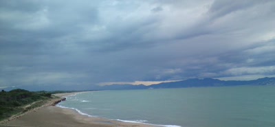 le clown sur la fenêtre