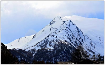 Œuvre de tetedelinotte: La beauté grandiose des Alpes