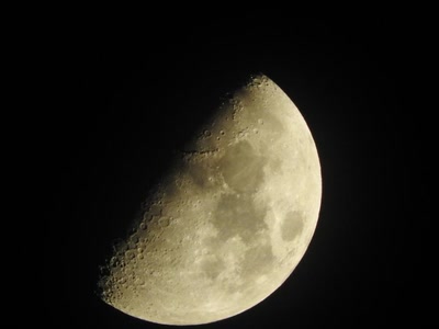 Œuvre de inano: lune